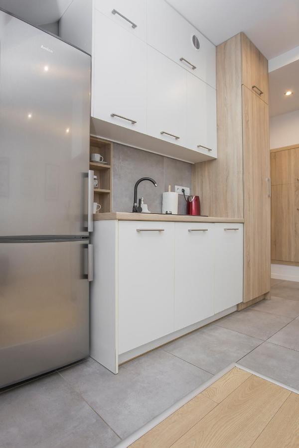 Urban Jungle Apartment In The City Center Белосток Экстерьер фото
